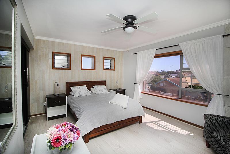 5 Bedroom Property for Sale in Tergniet Western Cape